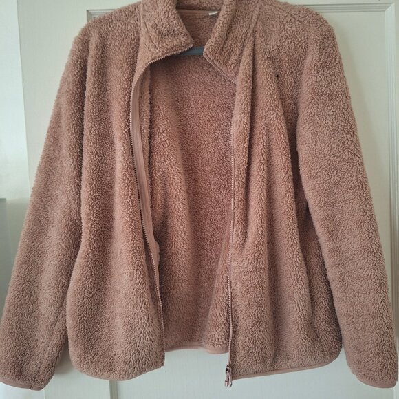 Uniqlo Size L Fluffy full zip jacket - Dusty Pink - Picture 3 of 3